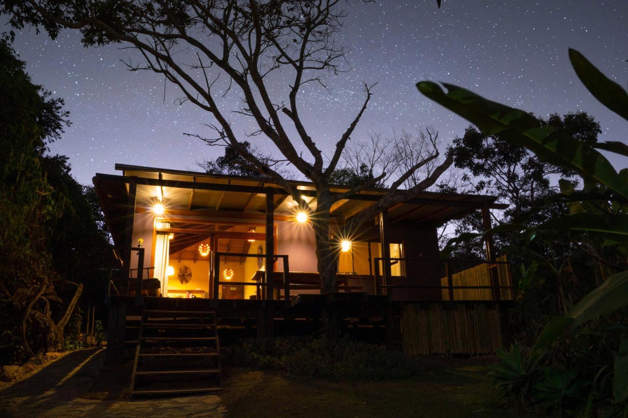 Vila Flor - Chapada Dos Veadeiros Алту-Параизу-ди-Гояс Экстерьер фото